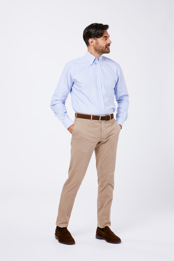 Light blue plain cotton oxford shirt with button down collar